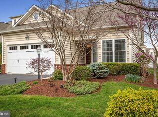 20614 Crescent Pointe Pl, Ashburn, VA
