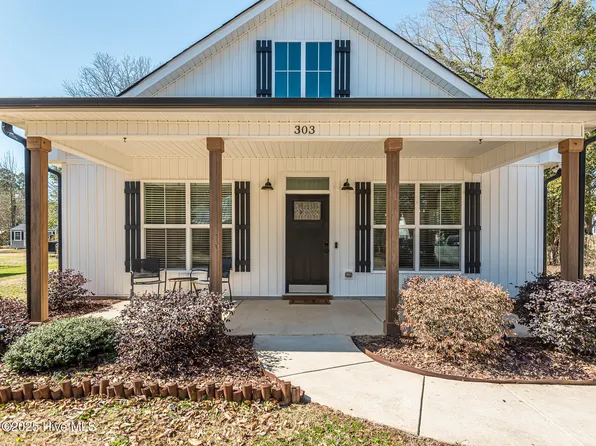 303 Woodard Street, Kenly, NC 27542