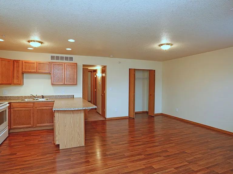 Briarwood Apartments and Villas — Photo 2