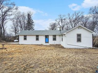 24799 457th Ave, Colton, SD 57018