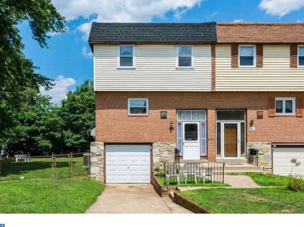 3612 Sussex Ln, Philadelphia, PA 19114