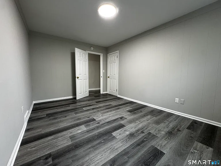 45-51 Cowles St #45 — Photo 18