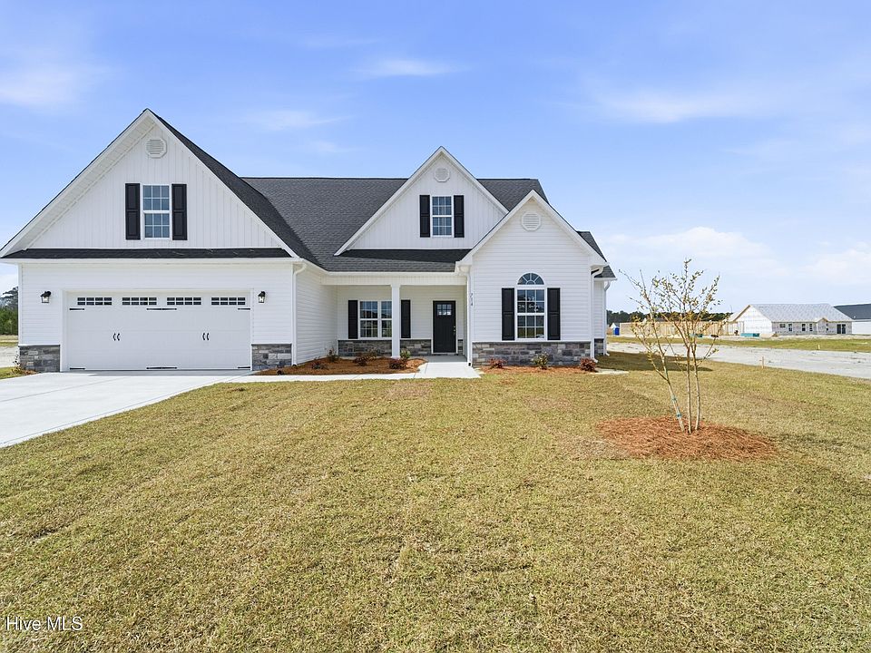1st image of 714 Gulley Lane