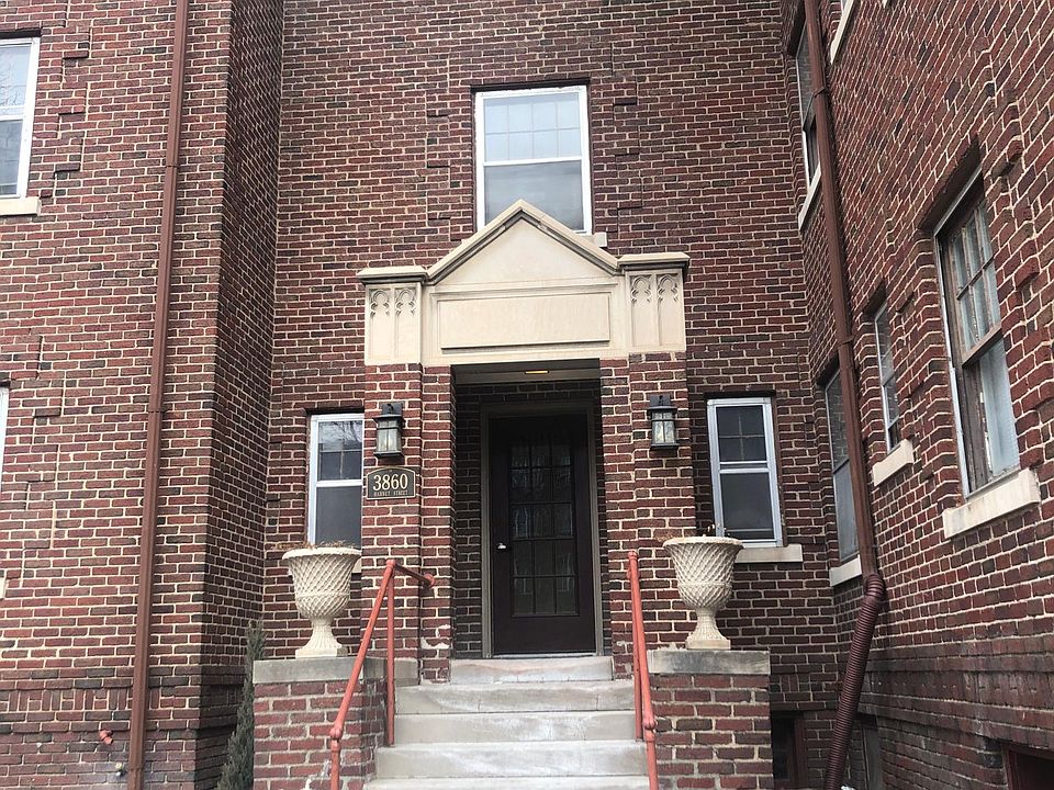 1st image of 3860 Harney St #C