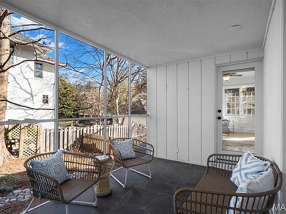 3rd image of 210 Jefferson Rd