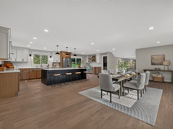 4th image of 33944 Overton Cir