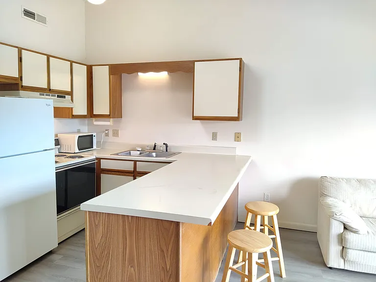 510 Fairwood Lakes Dr #19E — Photo 5