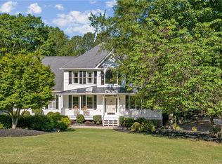 607 Lovinggood Trl, Woodstock, GA 30189
