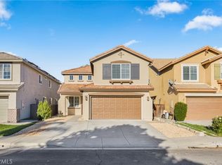29450 Cresta Dr, Menifee, CA 92584