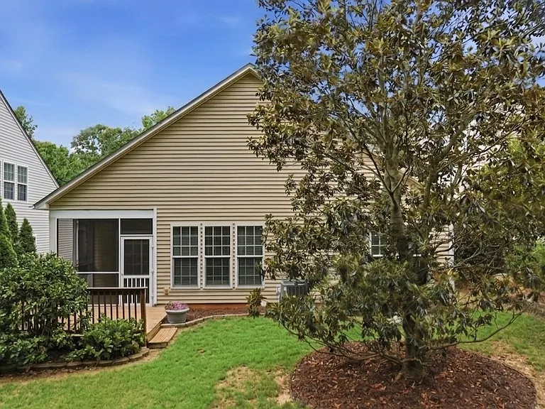 2147 Ashley River Rd — Photo 33