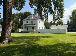 811 E Division St, Elbow Lake, MN 56531