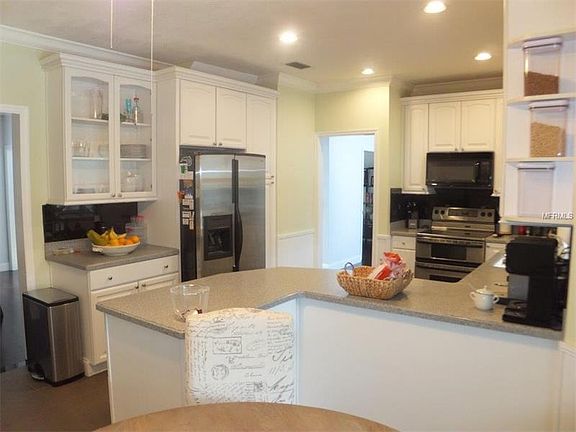 5th image of 8501 French Oak Dr