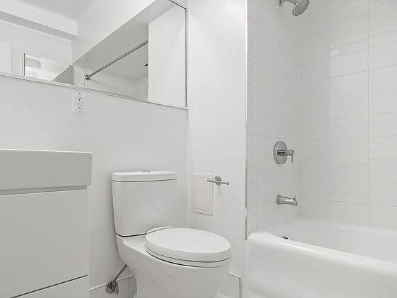 5th image of 400 E 57th St APT 6O