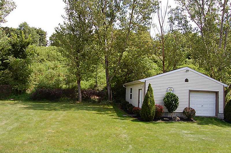 2nd image of 721 Altman Dr