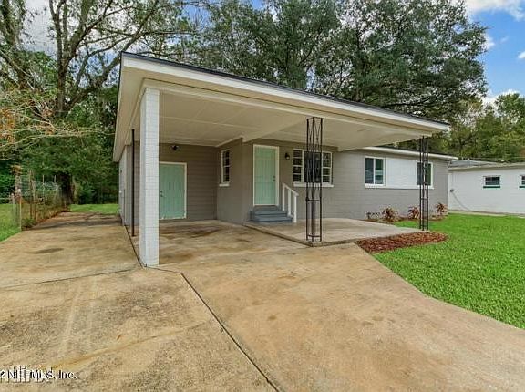 5th image of 5833R Norde Dr E