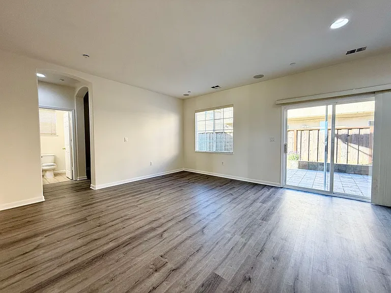 23 Timberhill Ct — Photo 11
