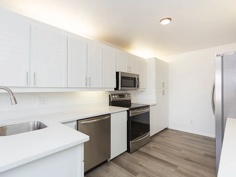 1653 W Snow Cir — Photo 13
