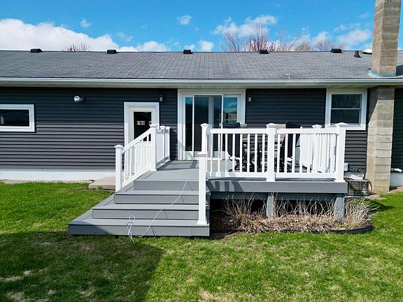 3rd image of 2532 River Rd