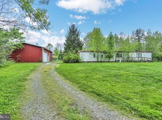 80 Boy Scout Rd, New Oxford, PA 17350