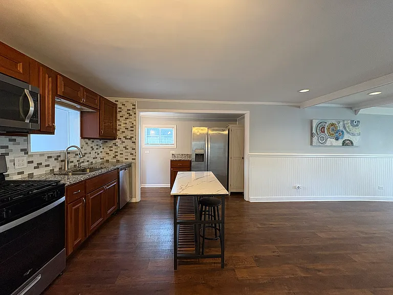 115 Grant St — Photo 5