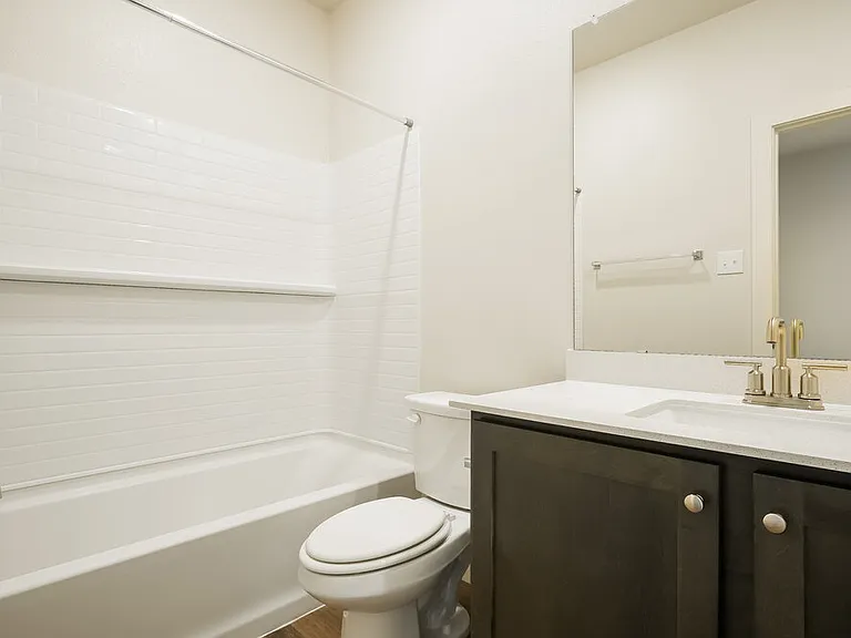 1536 Harvester Dr — Photo 15