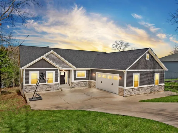 10515 Acorn Dr, Hillsboro, MO 63050