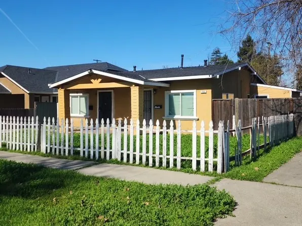 102 Oak St, Modesto, CA 95351