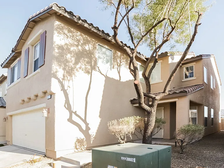 8436 Walker Gardens Pl — Photo 4