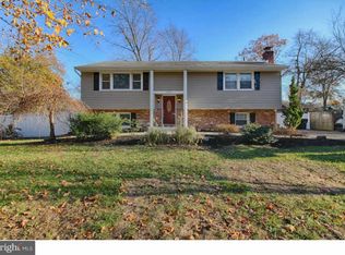 208 Chestnut Ave, Berlin, NJ 08009