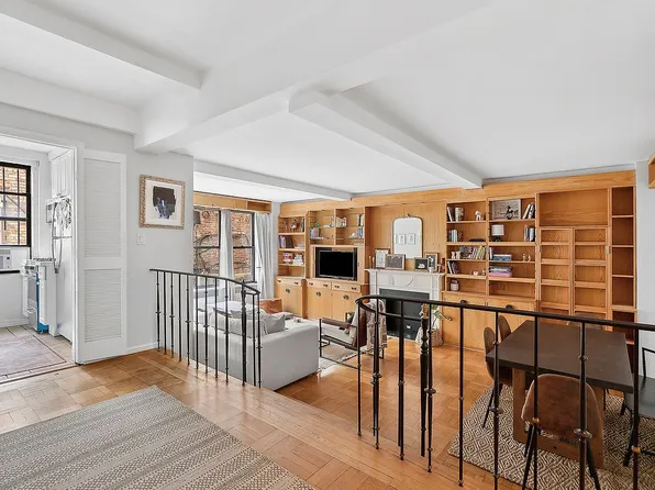 235 E 73rd St APT 1D, Manhattan, NY 10021