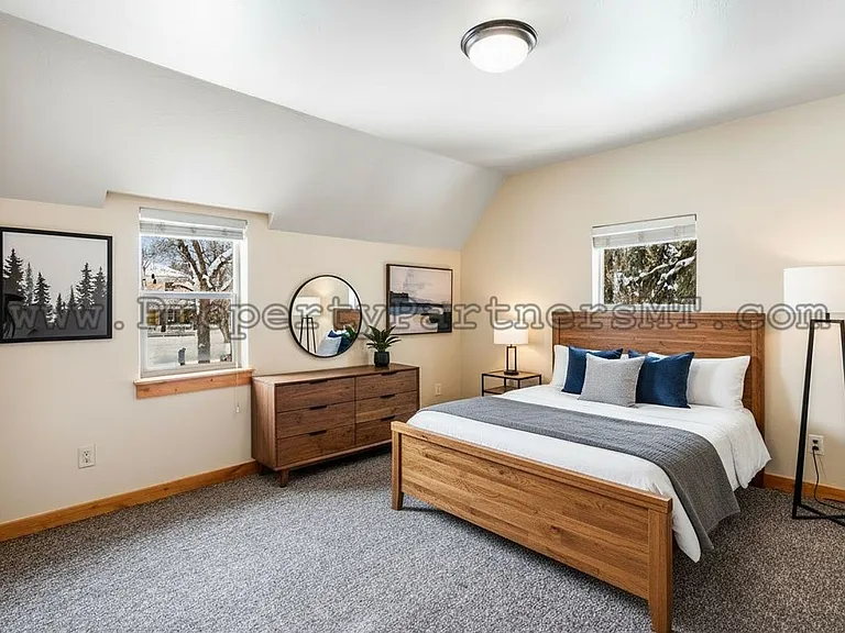 215 N Quaw Blvd — Photo 10