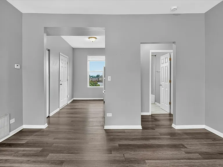 1854 S Central Park Ave #1852-3E — Photo 19