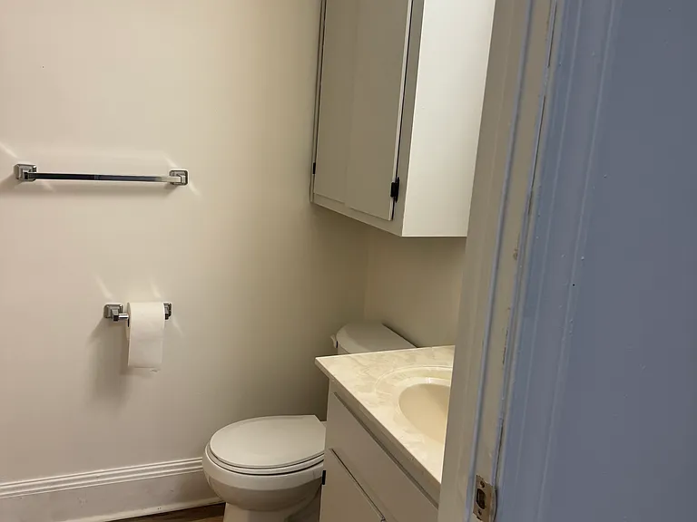 161 Lakeview Park Rd #B — Photo 2