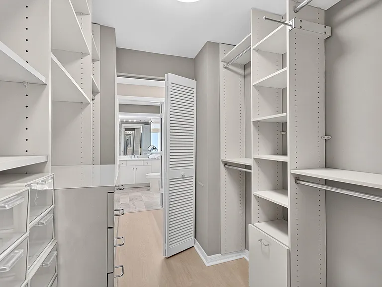 300 SE 5th Ave #6160 — Photo 25