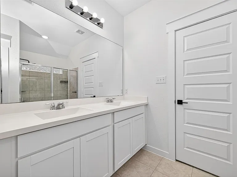 16307 Rockdale Landing Dr — Photo 26