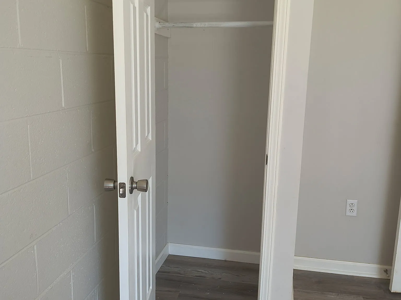 1 bed, 700 sqft, $950 — Photo 4