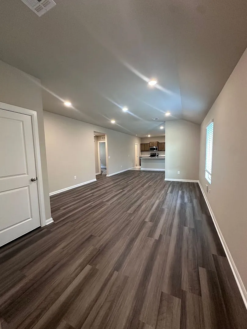 New Home! First Month Free!! — Photo 3