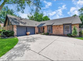 14215 Locke Ln, Houston, TX 77077