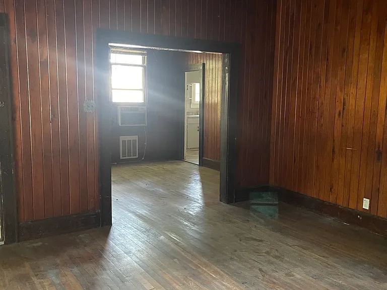 305 J.t. Polk Dr — Photo 25
