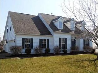 5872 Rosedale Dr, Westerville, OH 43082