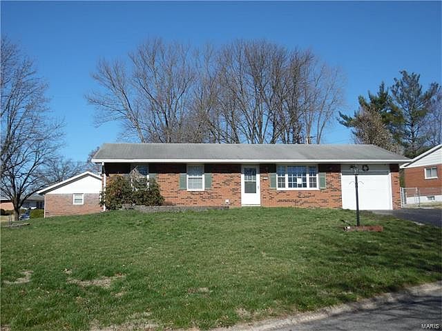 1st image of 5300 Englewood Dr