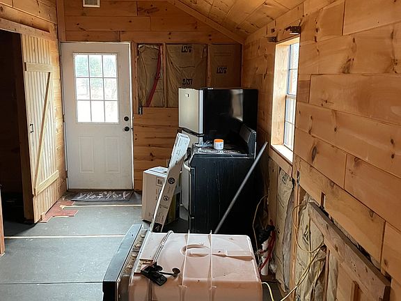 3rd image of 3254 Whittington Dr