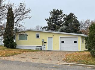 215 8th St, Hawley, MN 56549