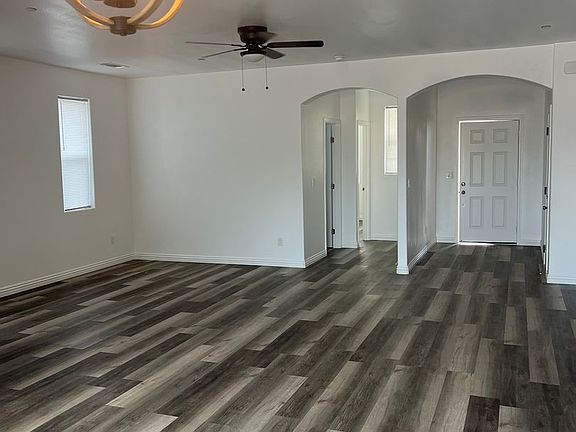 5th image of 505 5th St