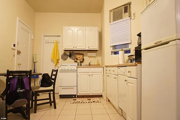 Rented by Compass | media 5