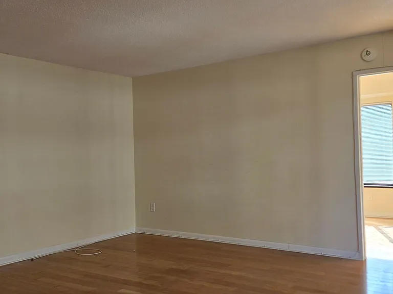 30 Stearns Rd #502 — Photo 14