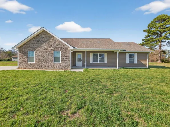 453 Hinch Mountain View Rd, Crossville, TN 38555