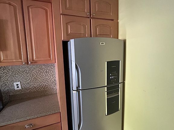 3rd image of 3139 Tiemann Ave Floor 1