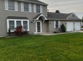 1 Plumstead Rd, Sewell, NJ 08080