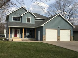 9073 Fillmore St NE, Blaine, MN 55434